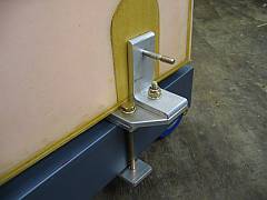 Aft fin mount, left view