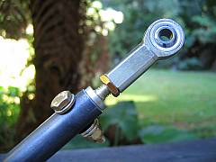 Drag strut Heim fitting