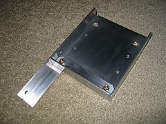 Single rudder pedal